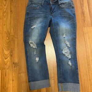 SO HERITAGE LADIES DISRESSED JEANS WITH CUFF PREOWNED SIZE 7 WOMENS JEANS